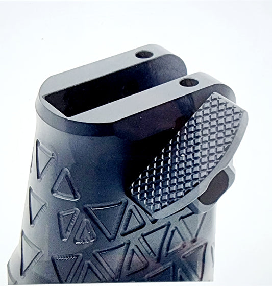 SABER TACTICAL VERTICAL AR STYLE GRIP WITH AMBIDEXTROUS THUMP REST